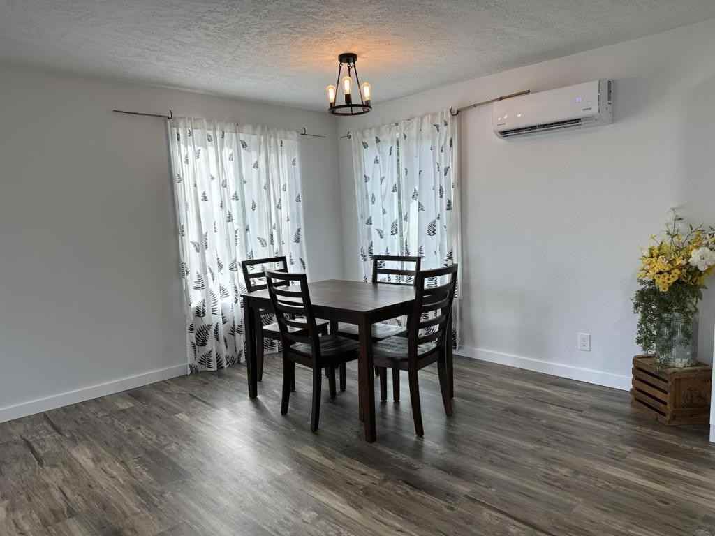 522 N Wall St - Photo 7 of 19