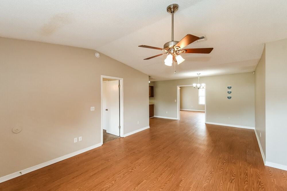 6273 Alfredo Dr W - Photo 3 of 16