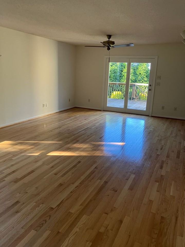 1113 Yellowbell Pl - Photo 3 of 8