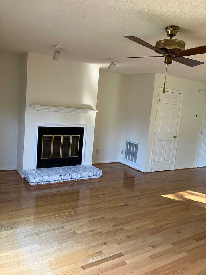 1113 Yellowbell Pl - Photo 4 of 8