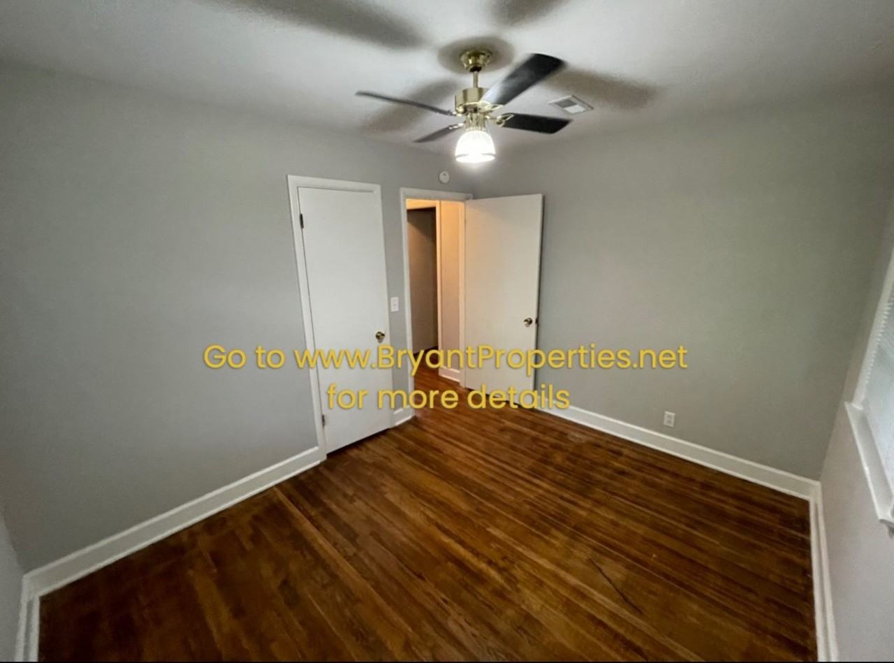 1915B Sweetbriar Ave - Photo 7 of 12