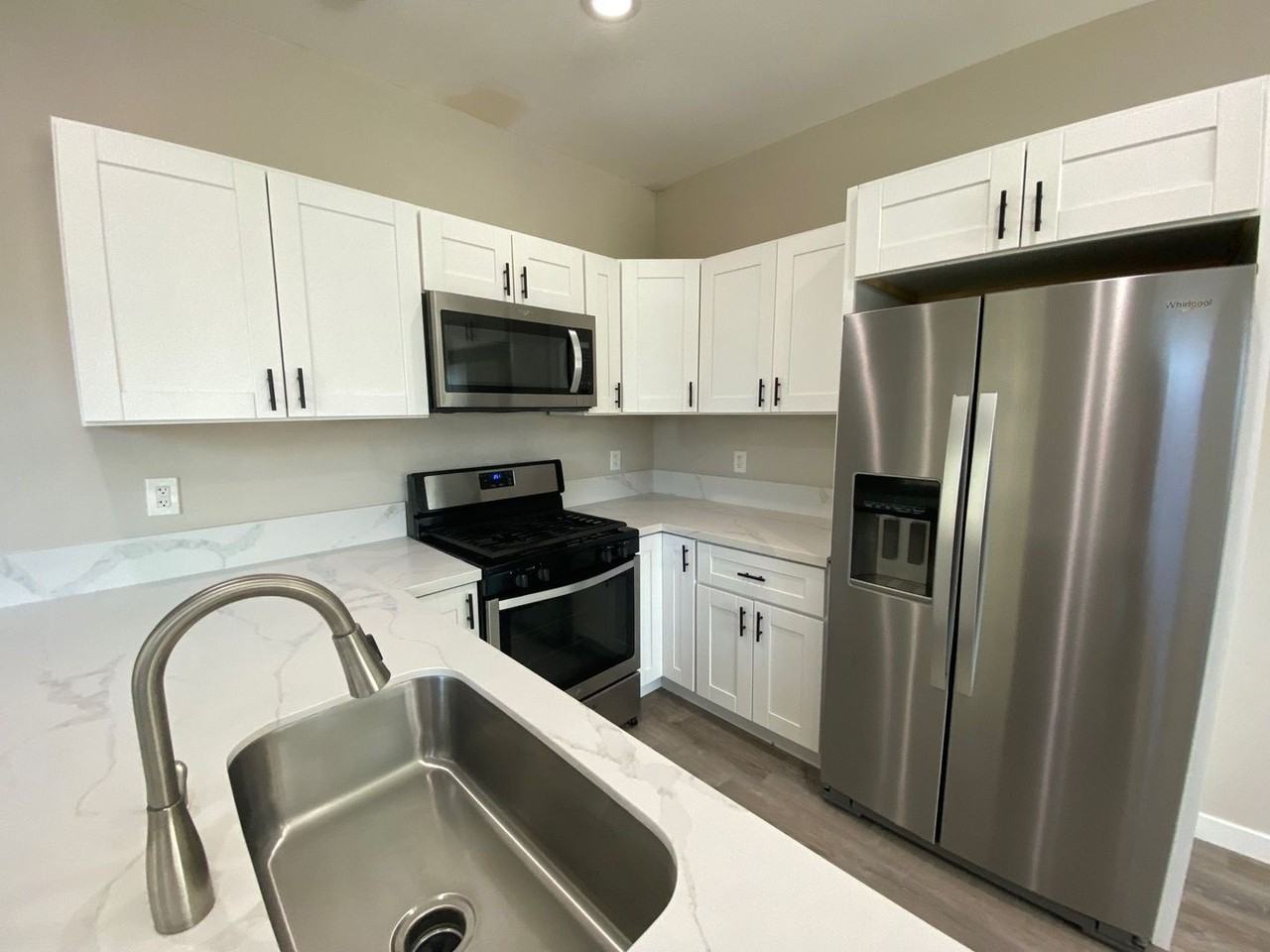 5139 Tipton St - Photo 7 of 20