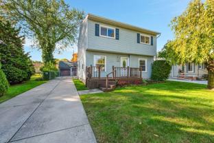 22100 Revere Street - Photo 1 of 1