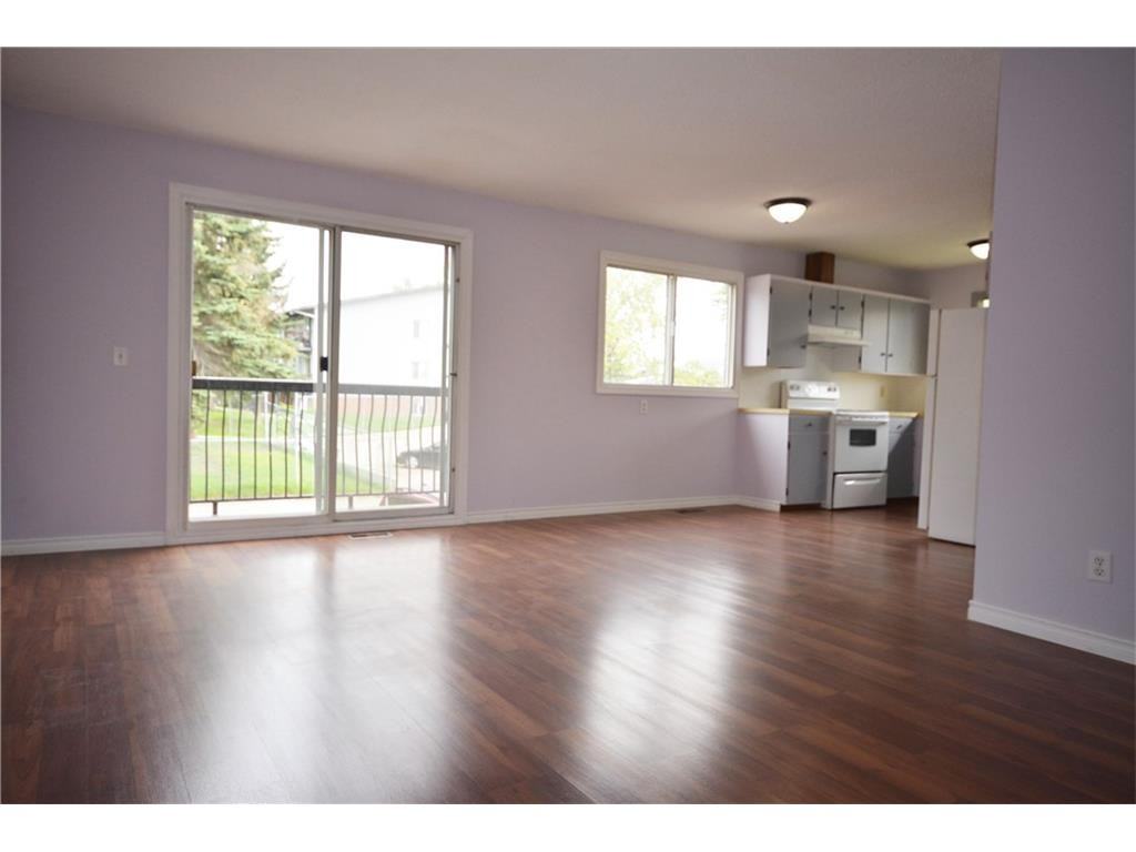 204 Pine Hill Rd - Photo 3 of 21