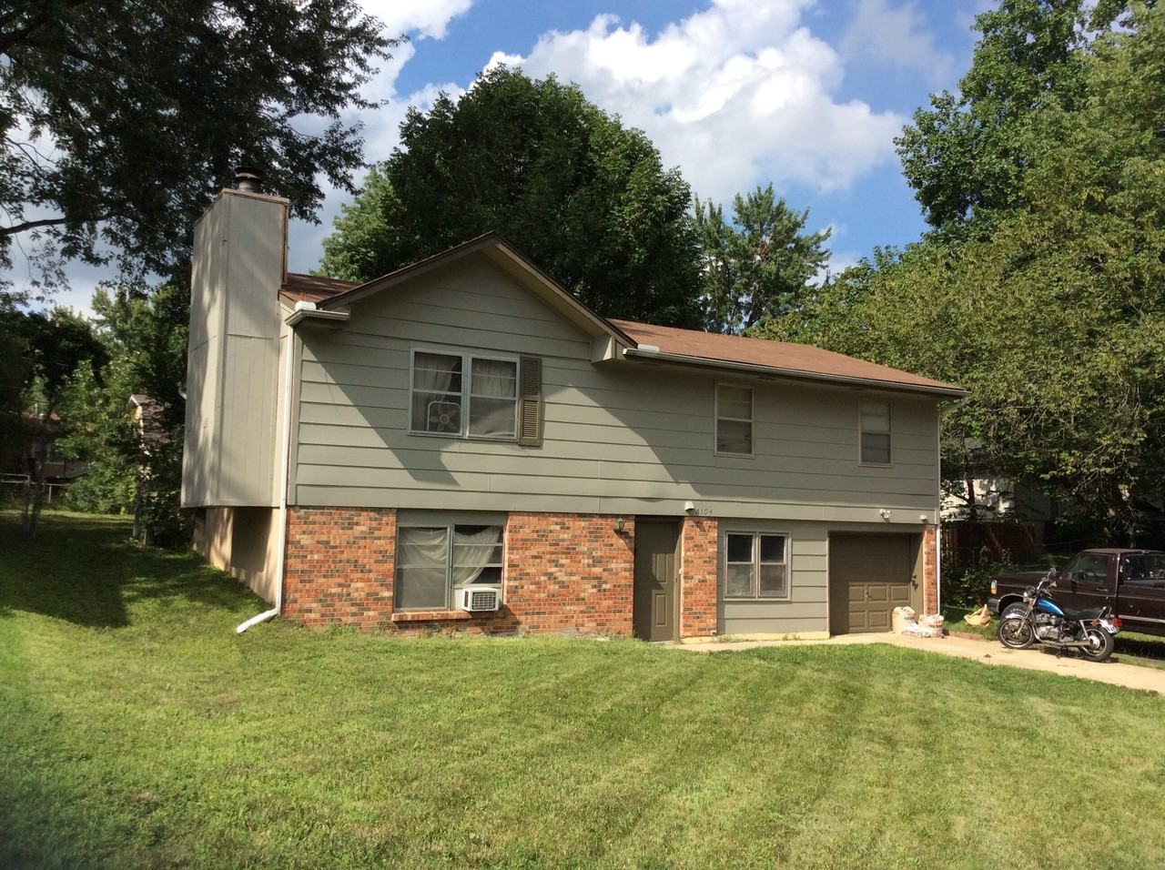 5104 NE 57th Terrace - Photo 2 of 7