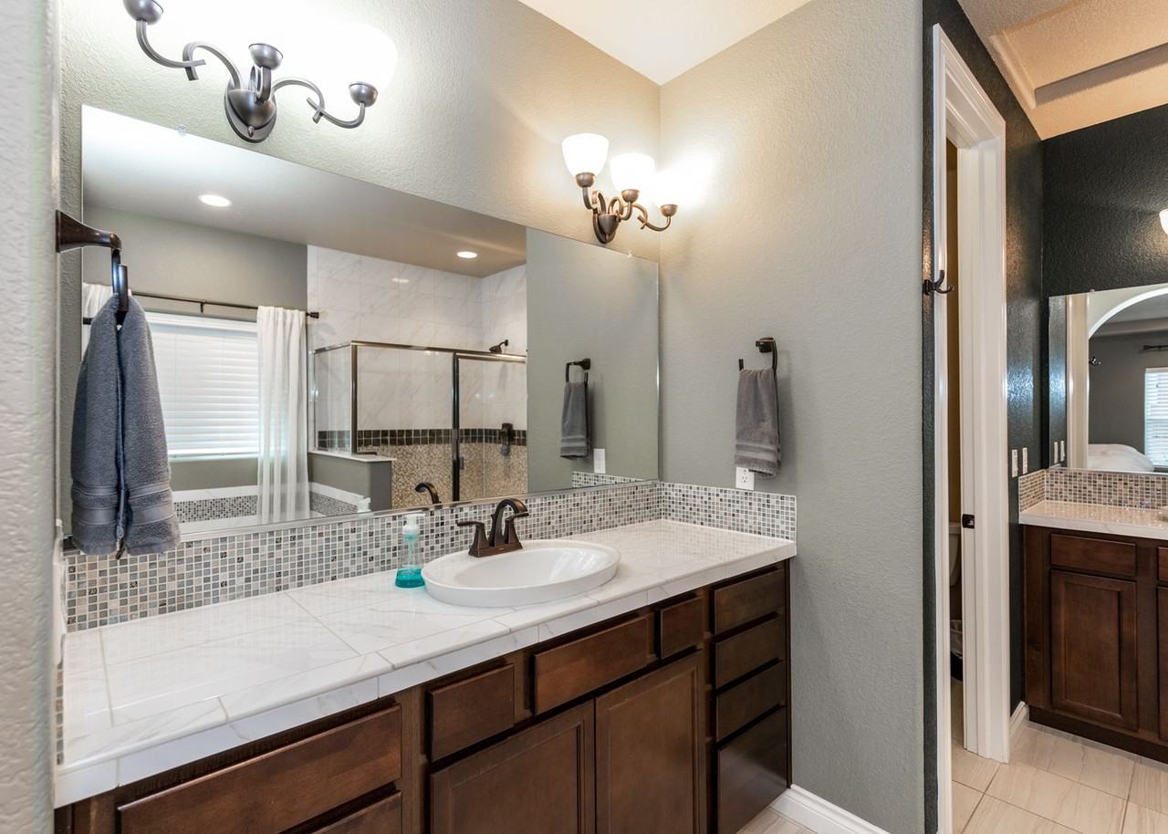 13083 Duckhorn Ct - Photo 7 of 50