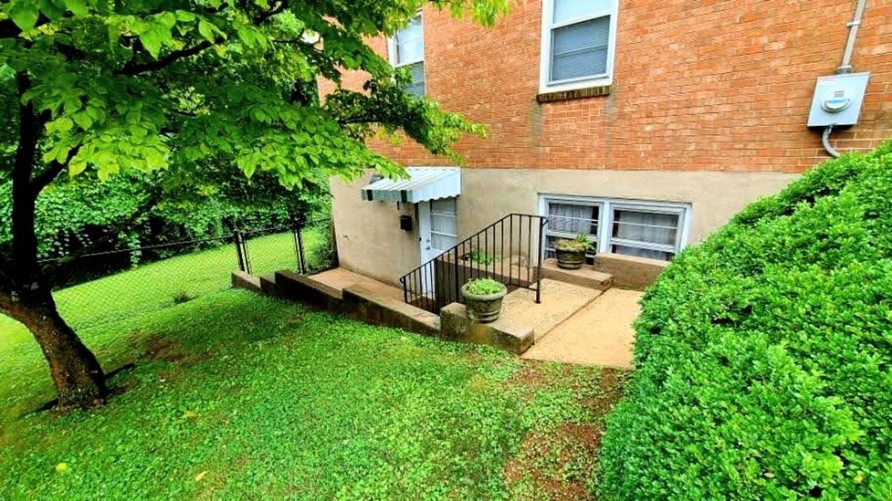 600 Sandusky Dr - Photo 2 of 23