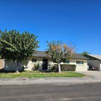 featured image of 920 E 26th Pl