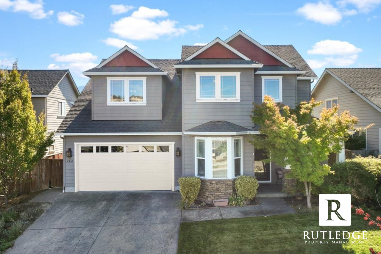 172 Willow Springs Dr - Photo 2 of 22