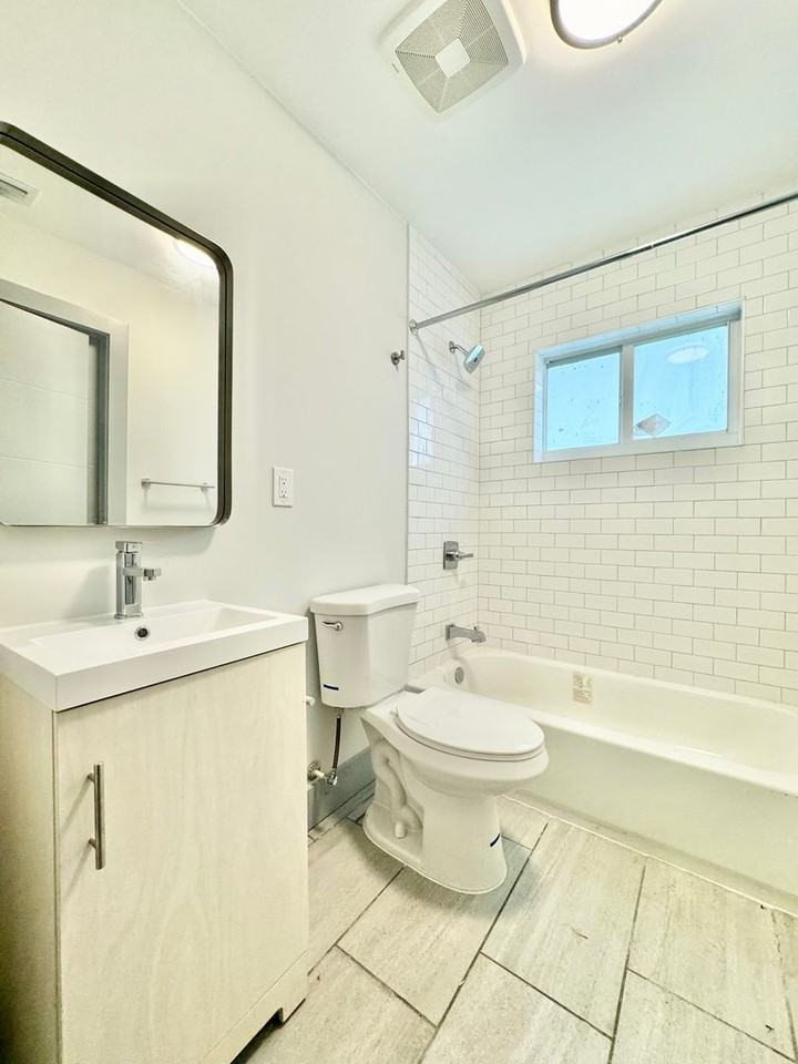 4112 Nw 18th Ave - Photo 6 of 11