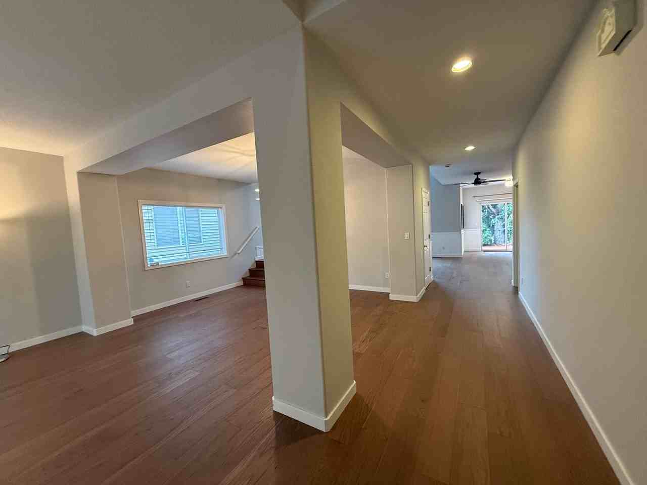 5365 Northwest Skycrest Parkway - Photo 5 of 44