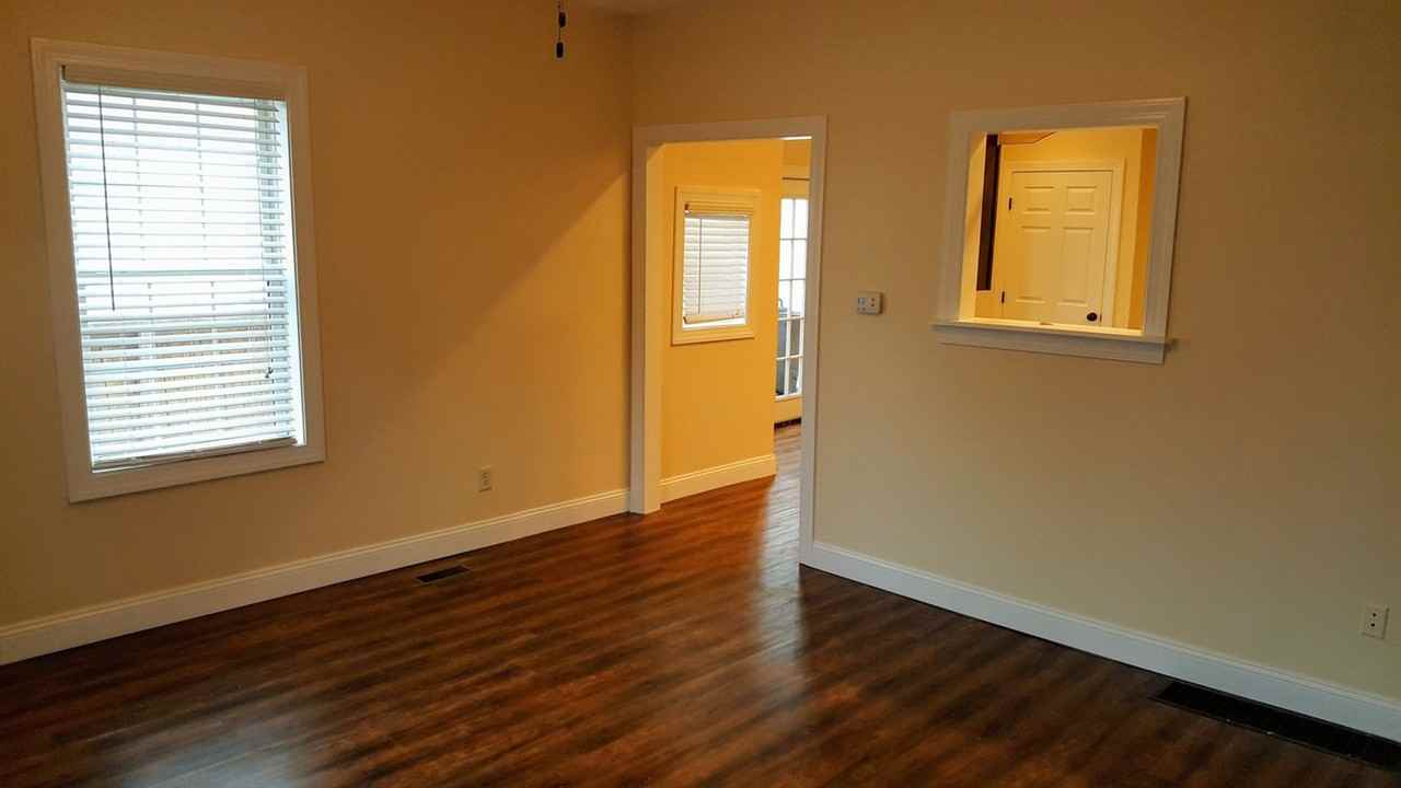 257 South Skidmore Street - Photo 6 of 36