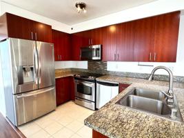 featured image of 909 Kapiolani Blvd #3301
