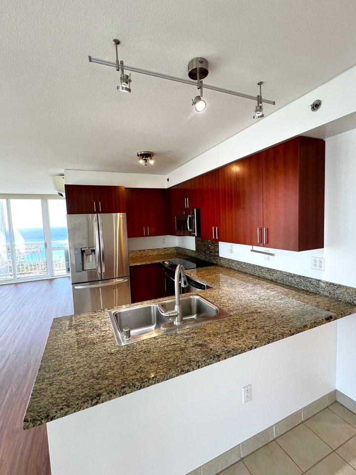 909 Kapiolani Boulevard #3301 - Photo 2 of 23