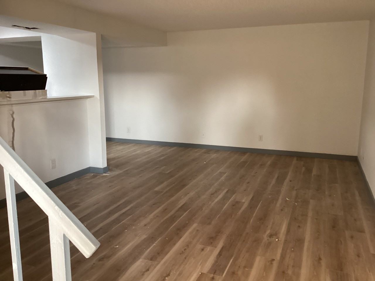 2211 E 67th St #1407 - Photo 3 of 5