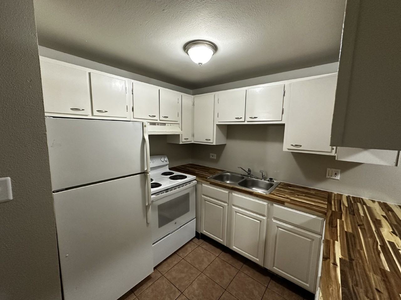 1255 Winona Ct #10 - Photo 5 of 23