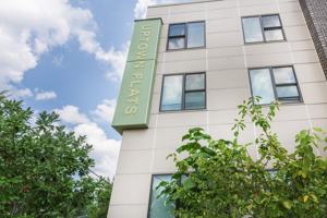 featured image of 101 Gatewood Ave