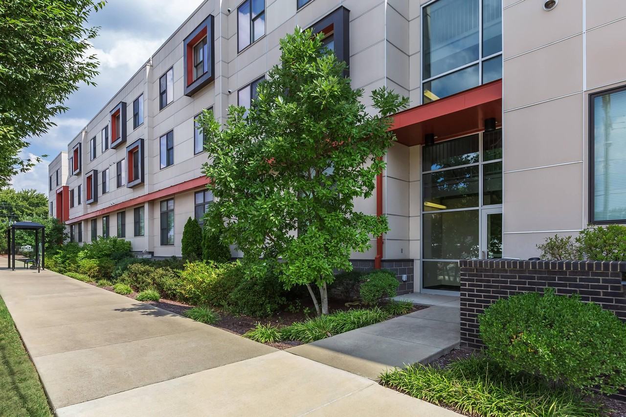 Uptown Flats - Photo 4 of 19