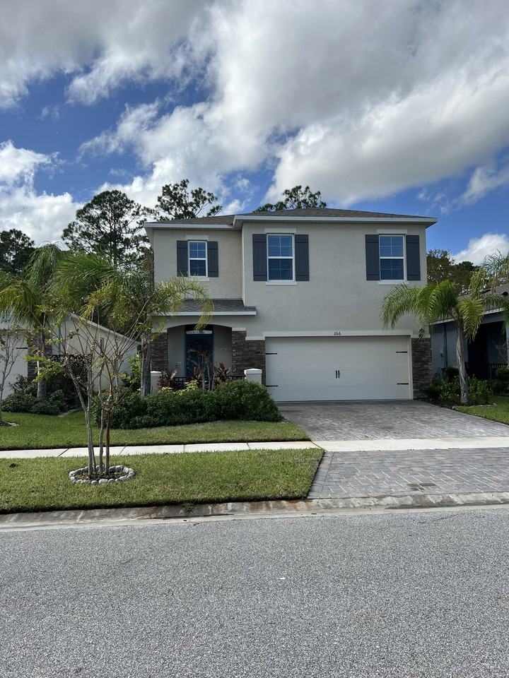 266 Caryota Ct #NA - Photo 3 of 32