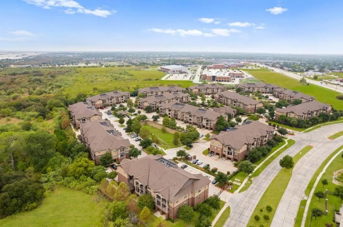 S Valley Pkwy #5575A - Photo 5 of 19