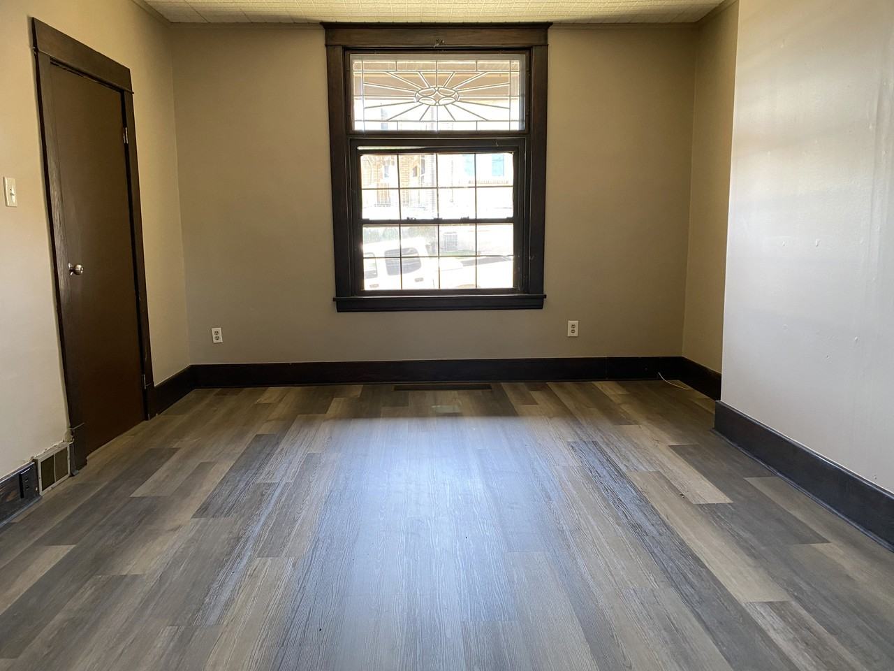 509 Margaret St #NA - Photo 3 of 11