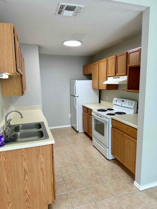 4305 Covenant Ct #4305 - Photo 3 of 13