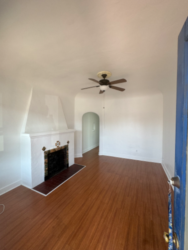 521 5th St #521 - Photo 2 of 10