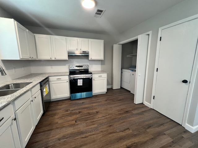 424 Se G St #D - Photo 6 of 14