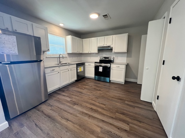 4006 Watkins Ave - Photo 5 of 14