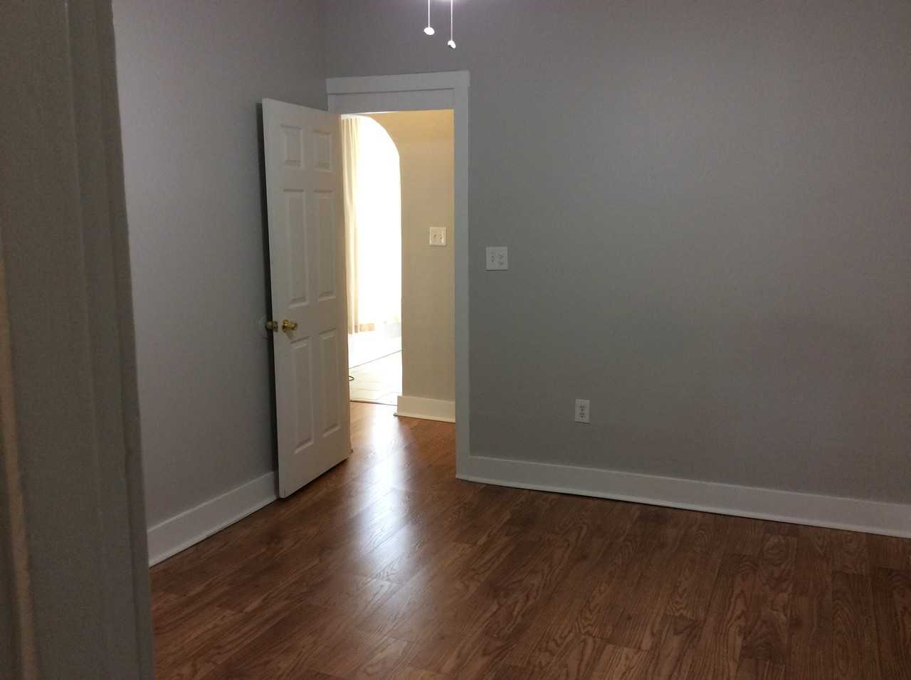 211 Burns Avenue #NA - Photo 5 of 13