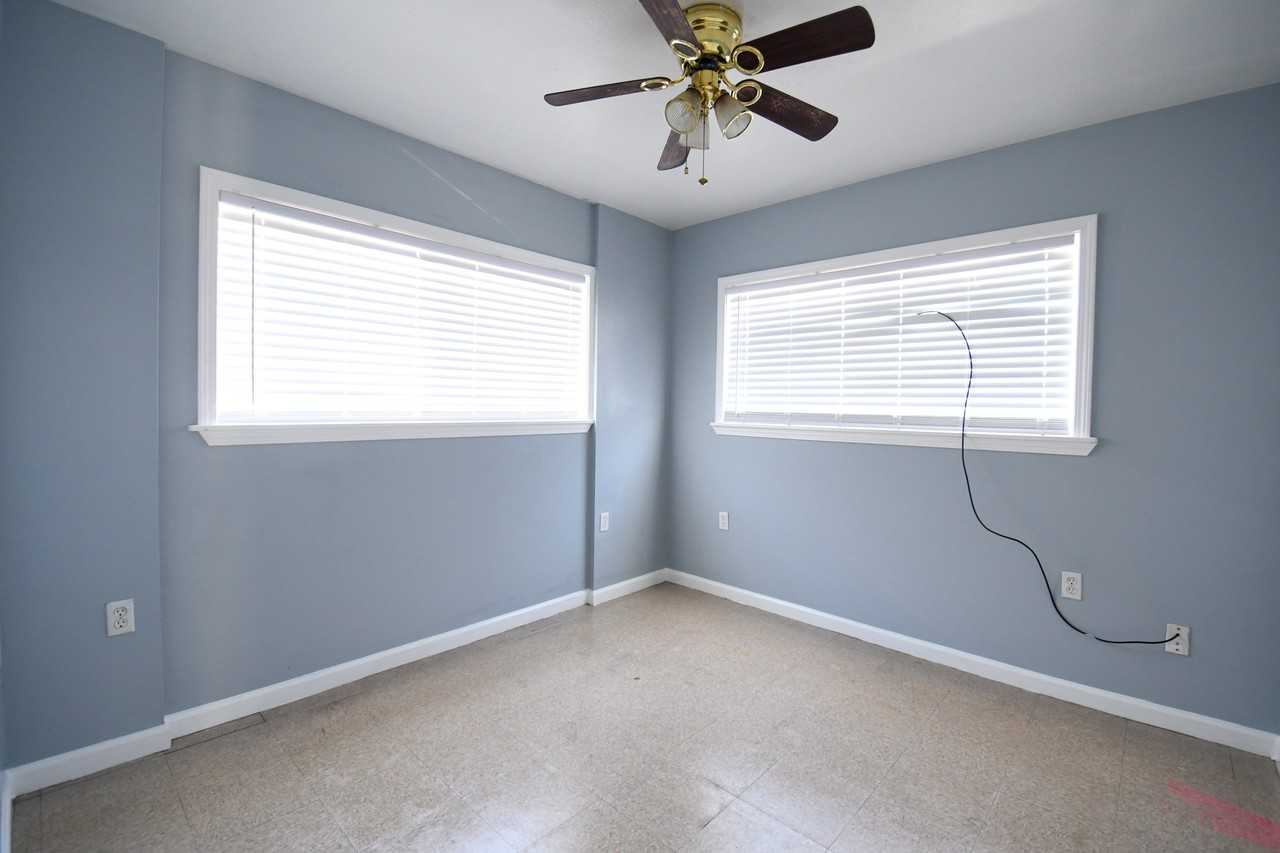 6532 4th Street - Photo 3 of 5