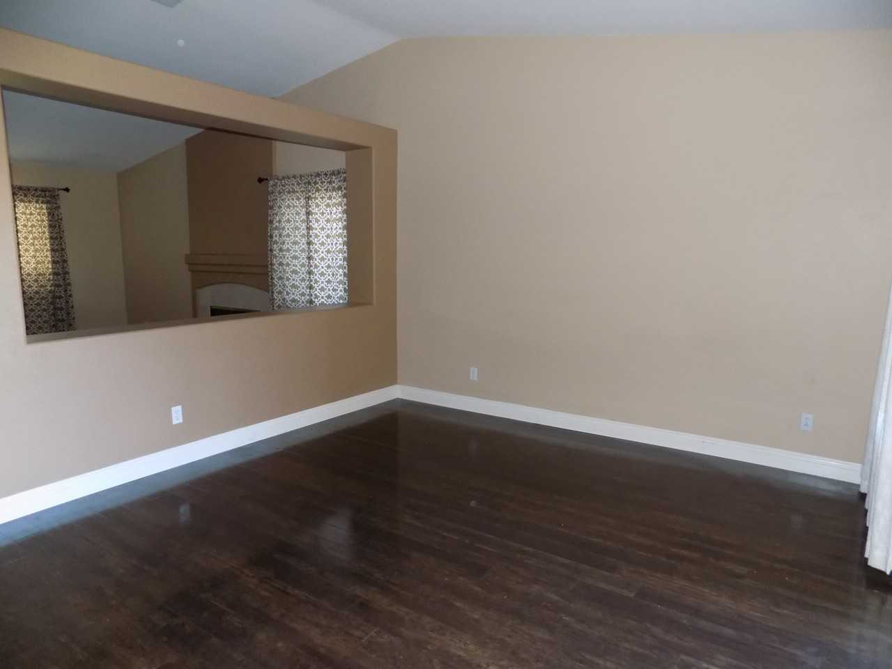 8847 Crest View Dr - Photo 2 of 9