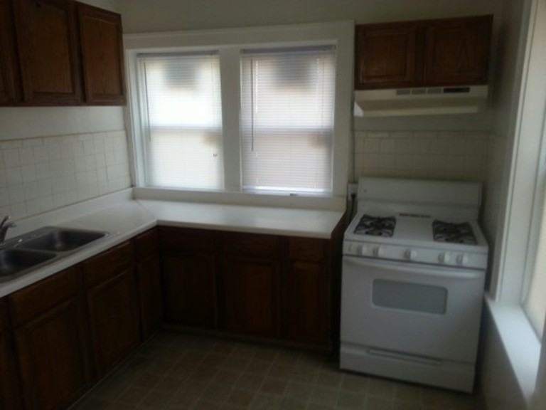 3600 Ridgedale Ave - Photo 2 of 2