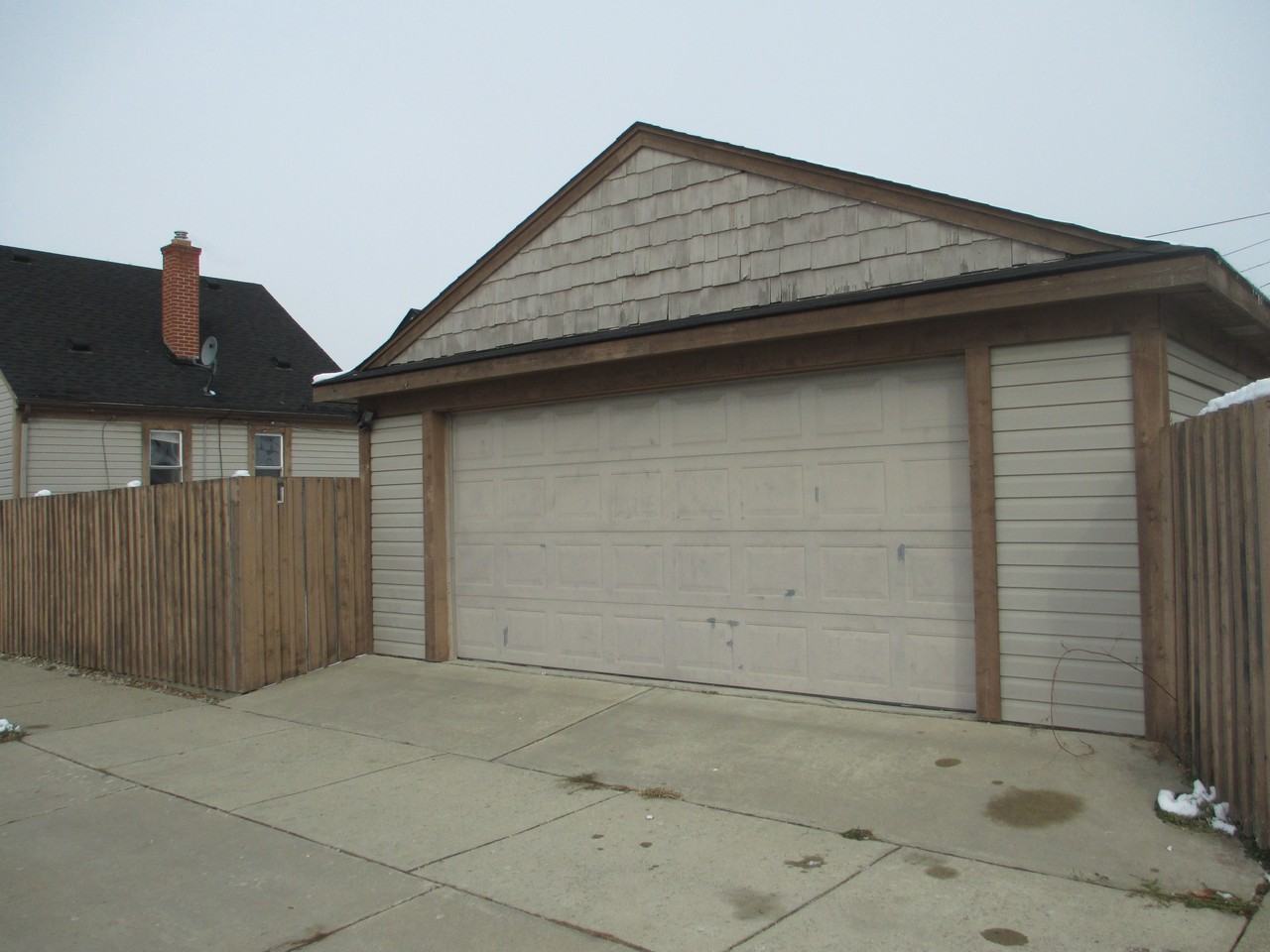 17248 Harman St - Photo 2 of 3