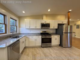 featured image of 26 River St #3