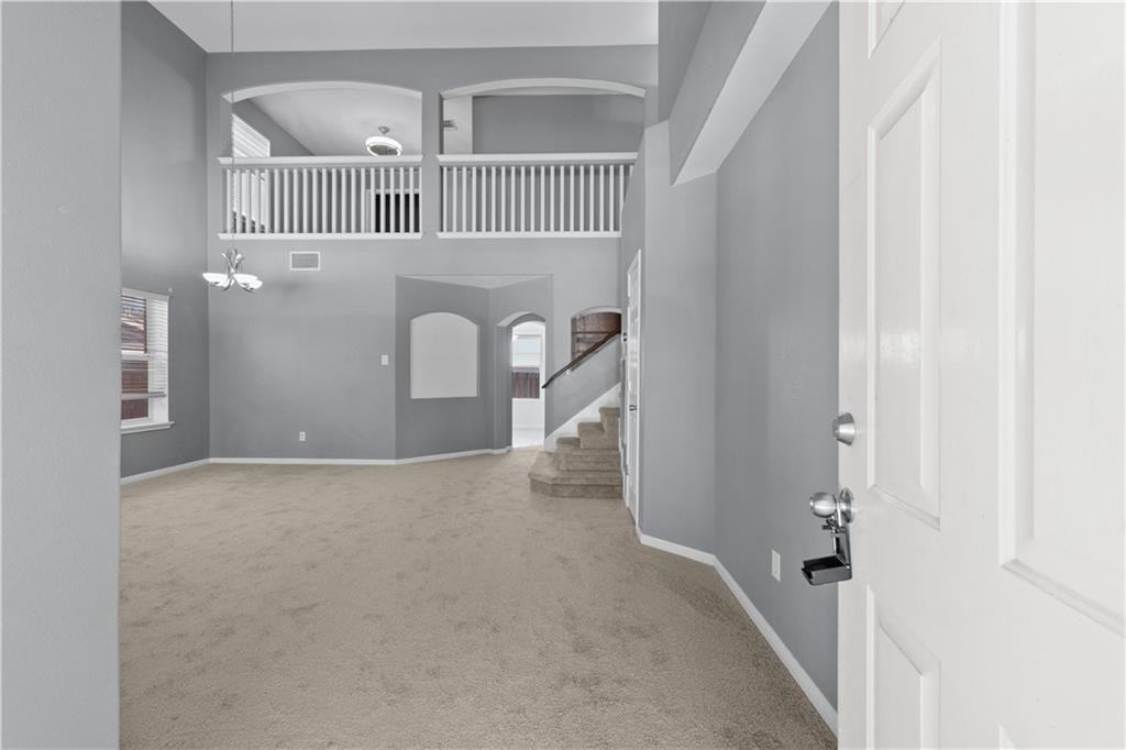 1533 Lorson Loop - Photo 3 of 8