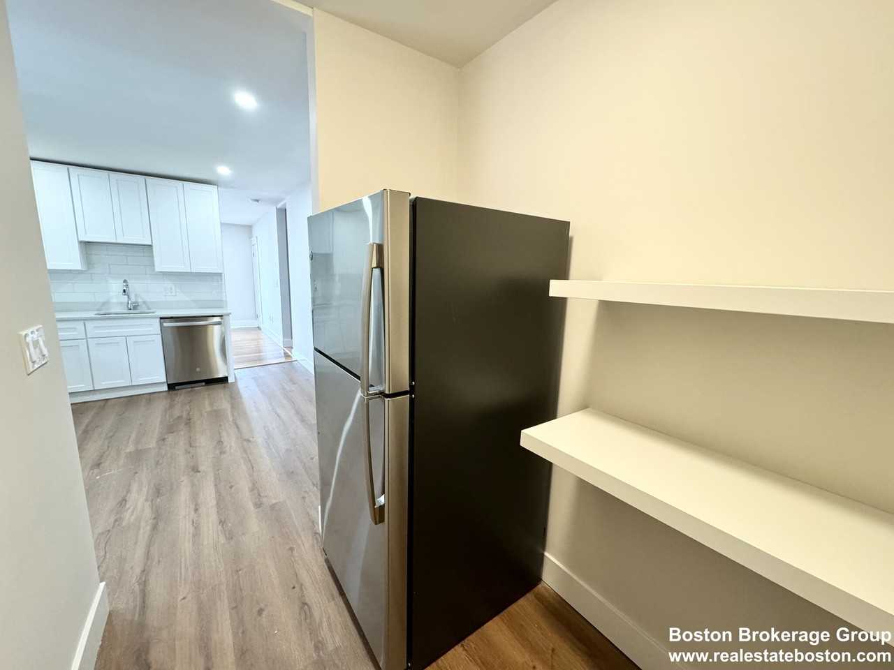 72 Belden St #1 - Photo 2 of 9