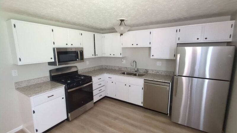 1251 Kriswood Ln - Photo 2 of 24