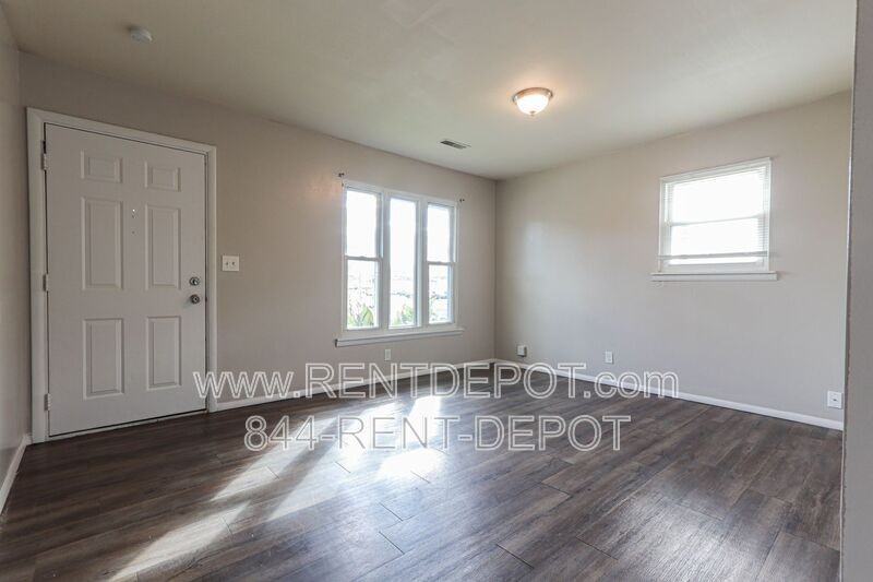 1734 S New York Ave - Photo 3 of 16