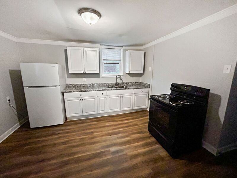 1500 16th Ave N - Photo 2 of 15