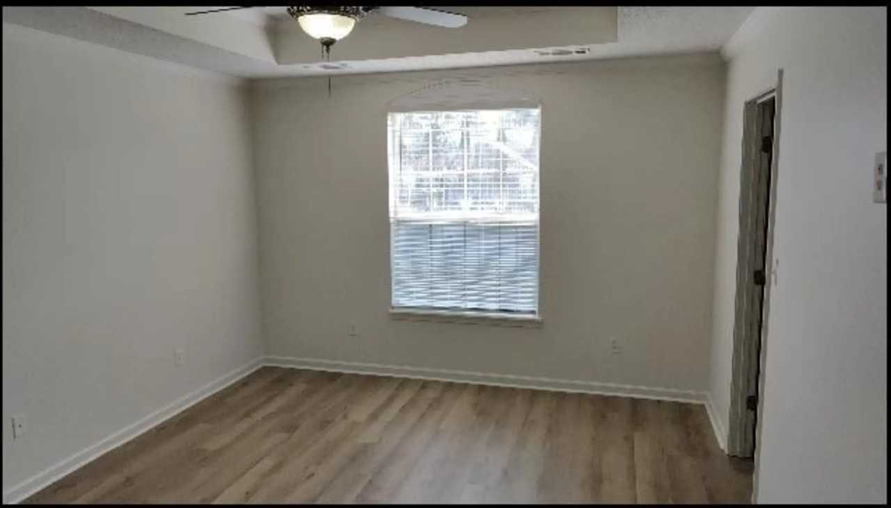 2310 Kellybrook - Photo 2 of 10