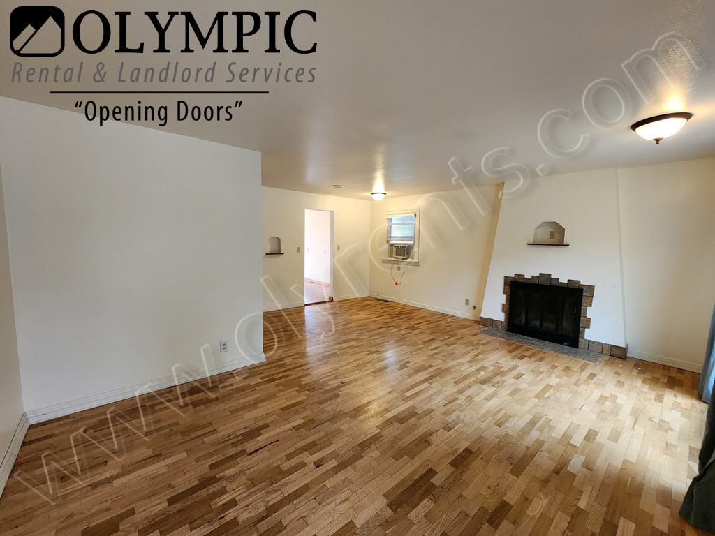 108 Percival St Nw - Photo 2 of 28