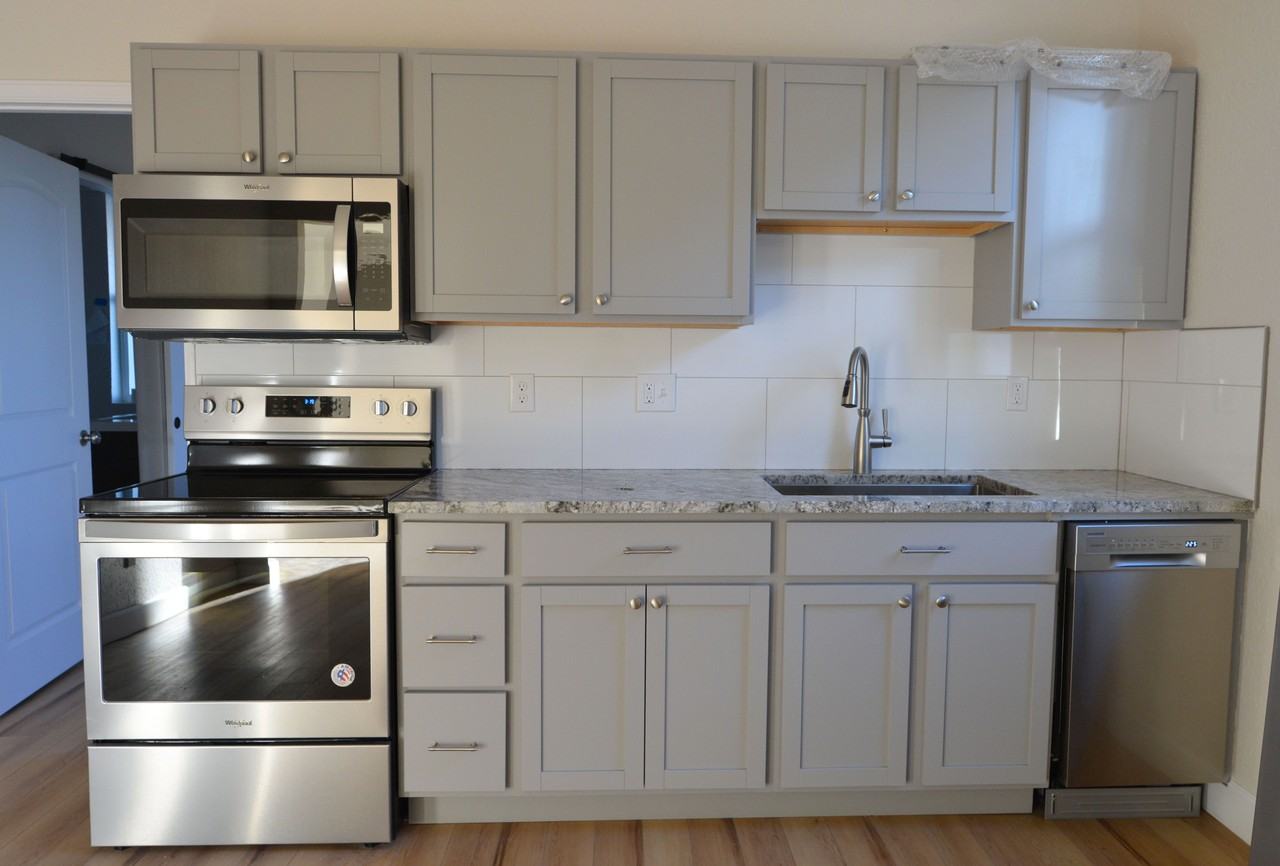 1923 Evans Ave - Photo 3 of 10