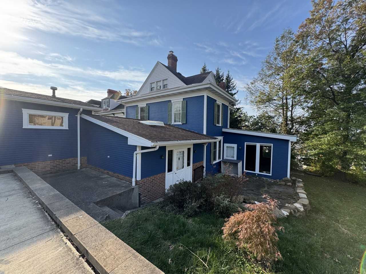 421 Richwood Ave - Photo 2 of 21