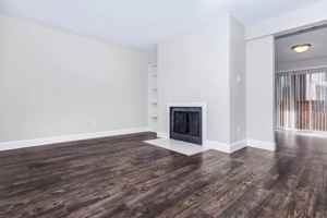 featured image of 1000 Cypress Station Dr