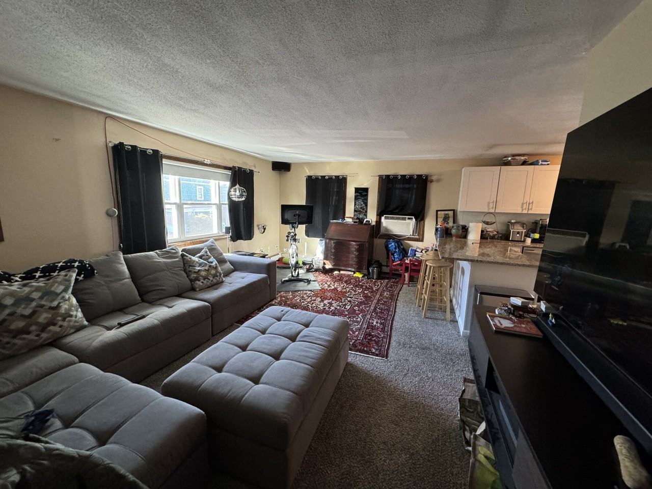 16 Raymond St #2 - Photo 3 of 13