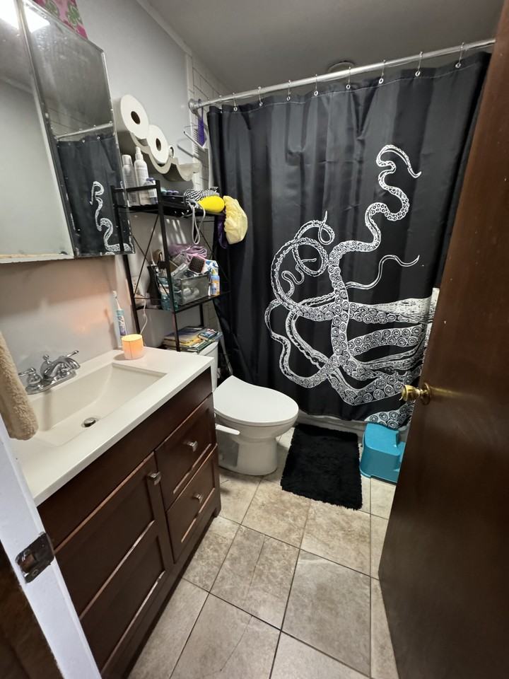 16 Raymond St #2 - Photo 7 of 13