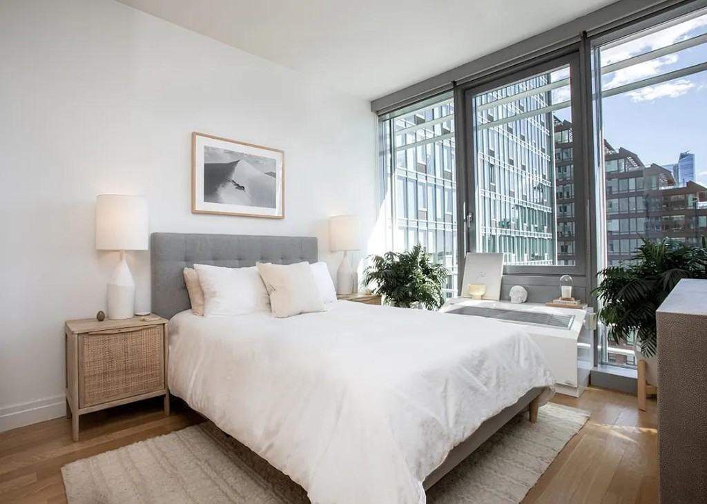 W 54th St #820 - Photo 3 of 20