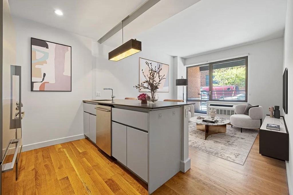 Baltic St #3I - Photo 3 of 16