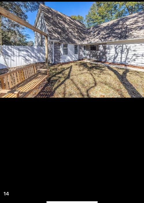 1100 Sean Lane - Photo 2 of 10